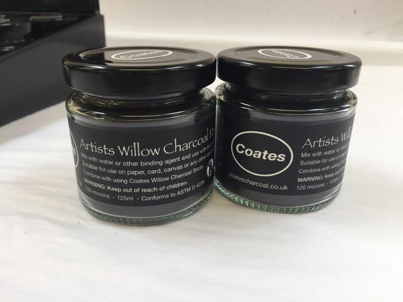 Coates Premium Artist's Willow Charcoal - Medium, Box of 25