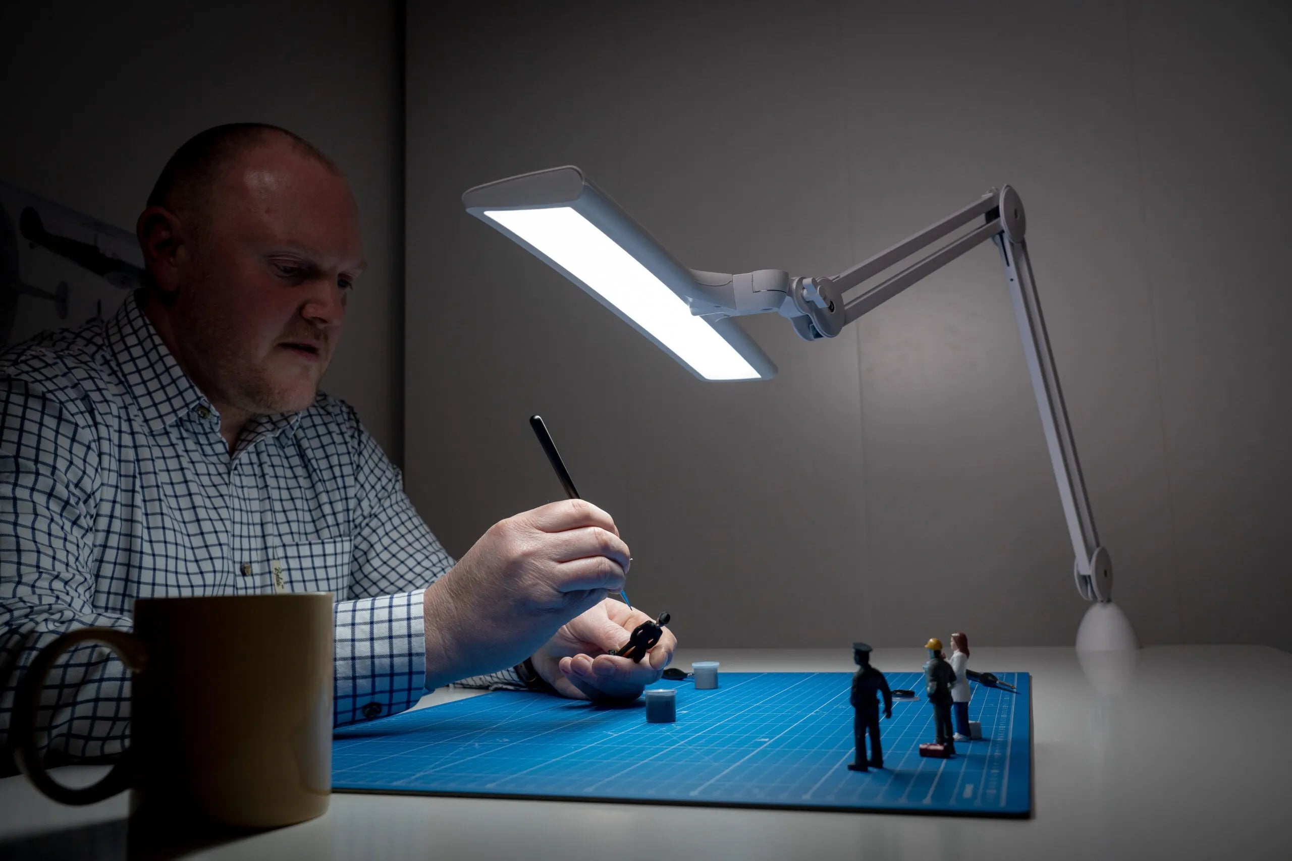 Daylight Lumi Desk Lamp