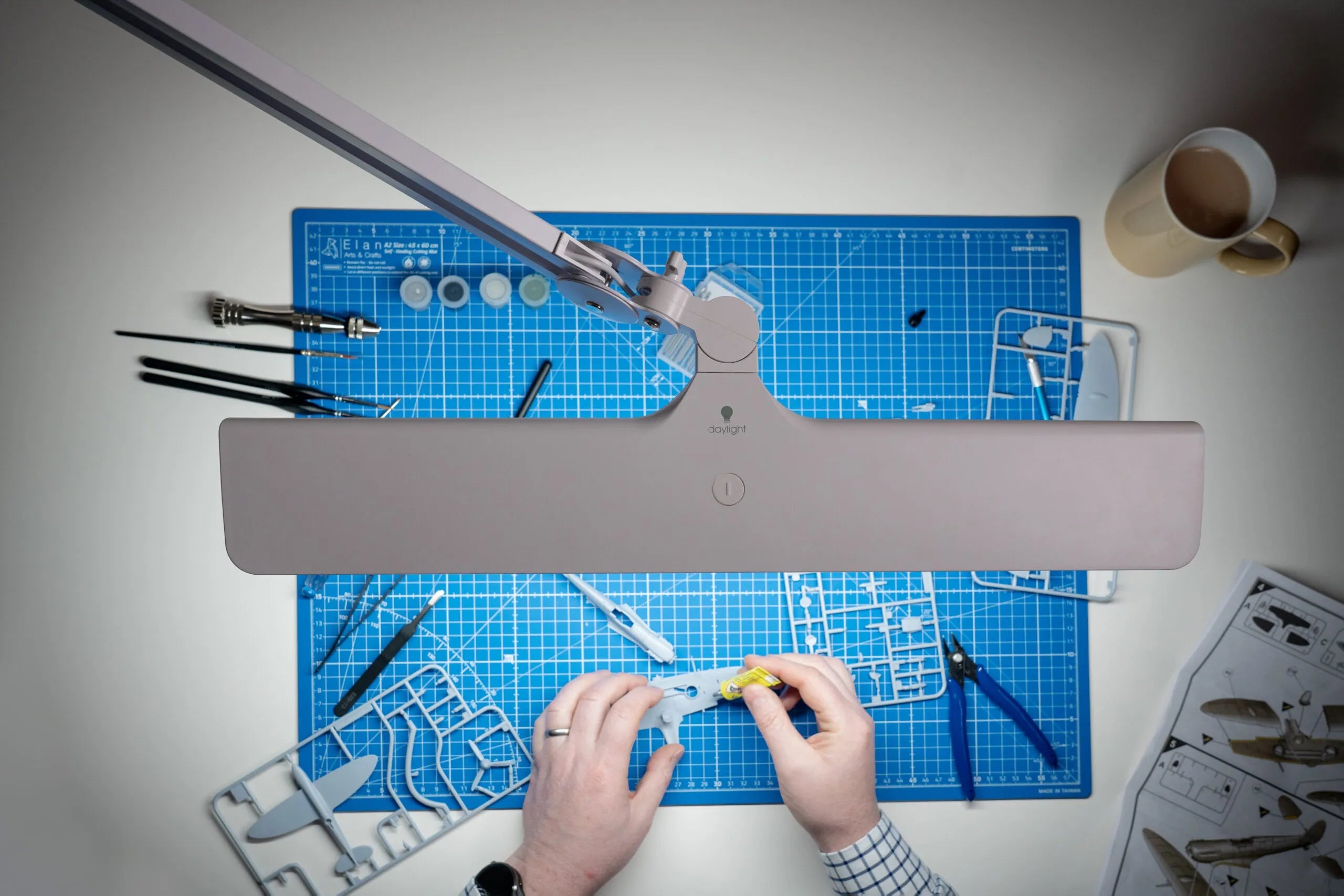 Daylight Lumi Desk Lamp