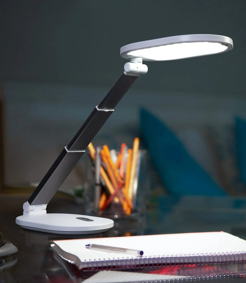 Daylight Foldi Go Desk Lamp